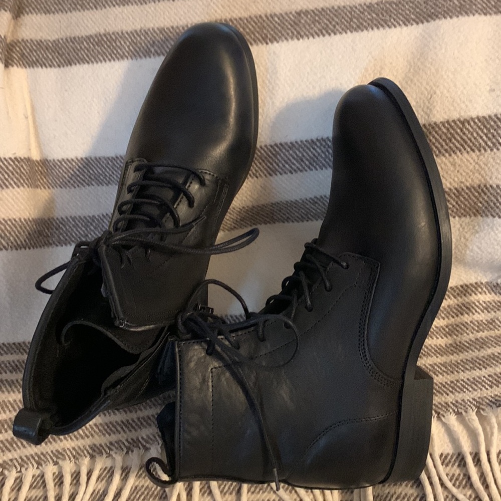 New ALDO Men’s Black Leather Dress Casual Chukka Boots